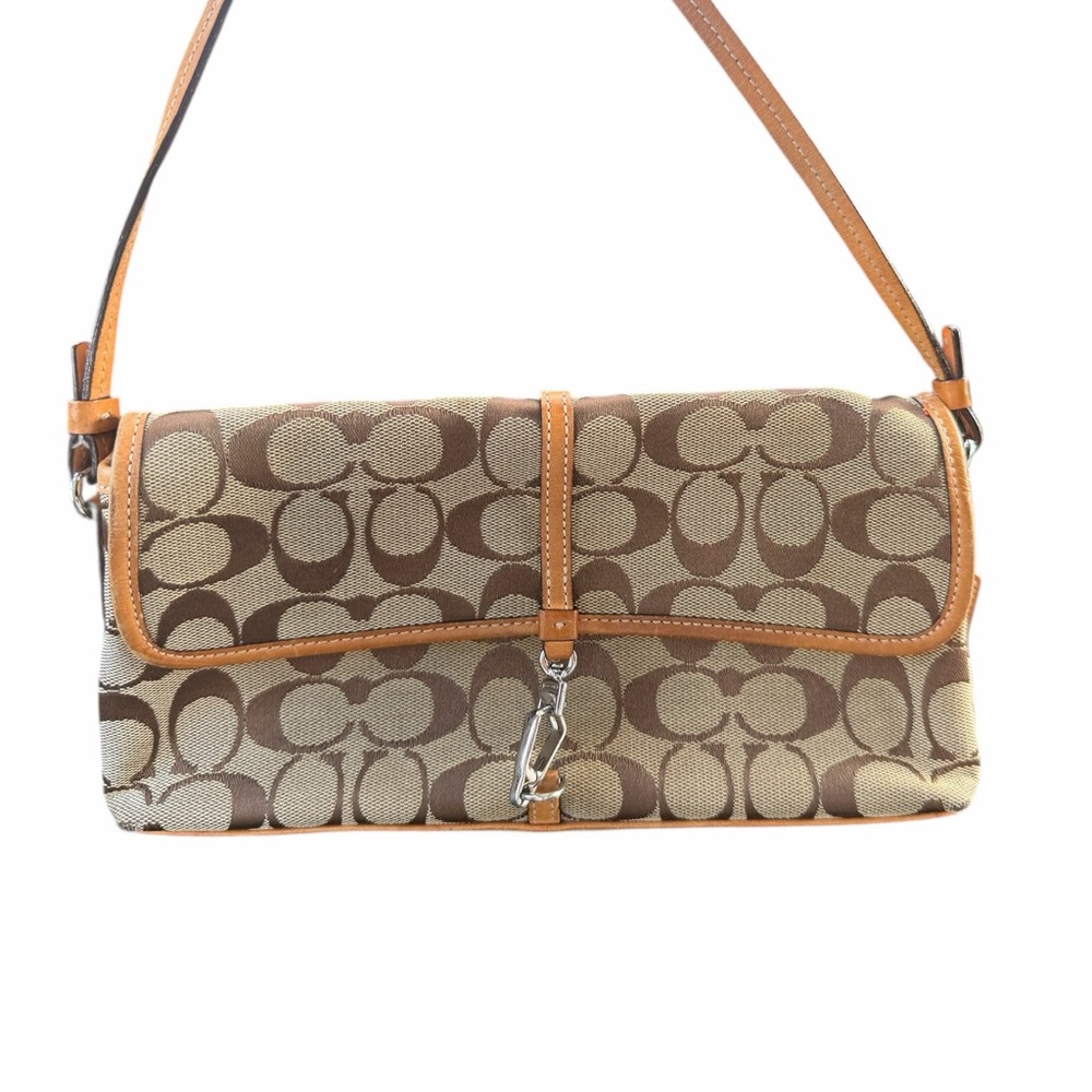 Vintage Coach Tan and Brown Signature Shoulder Bag. - Picture 5 of 7